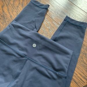 💙 Lululemon Wunder Train - Navy 25”
